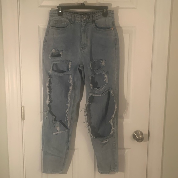 PrettyLittleThing Very Distressed Jeans Size 10 - Picture 1 of 9